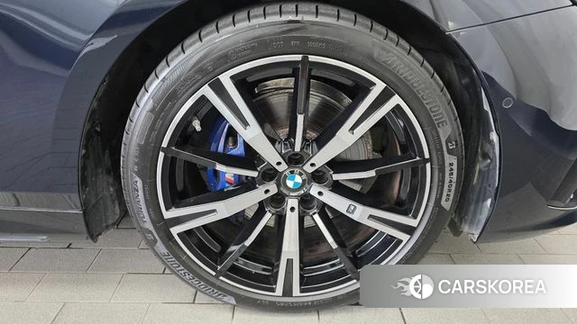 BMW 5 Series (G60) id 4681584 из Кореи 13