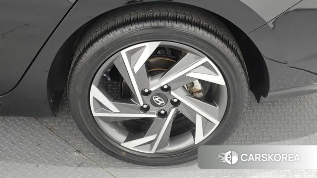 Hyundai The New Avante (CN7) id 4315442 из Кореи 13