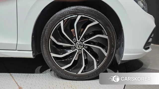 Volkswagen Golf 8th Generation id 4881082 из Кореи 13