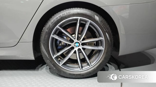 BMW 5 Series (G30) id 4651616 из Кореи 13