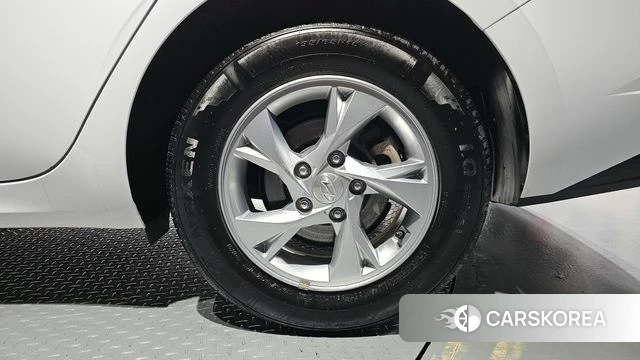 Hyundai Avante (CN7) id 4196114 из Кореи 13