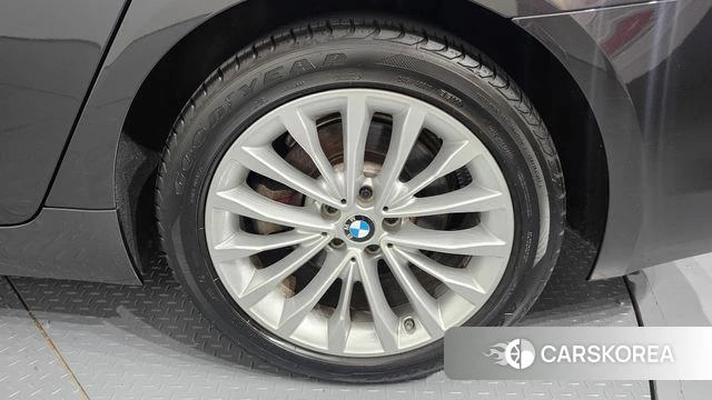 BMW 5 Series (G30) id 4551458 из Кореи 12