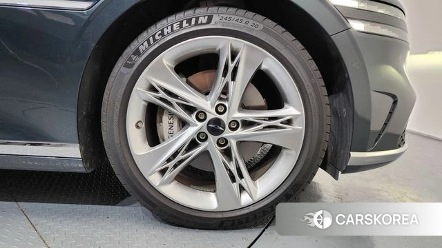 Genesis G90 (RS4) id 4302888 из Кореи 13