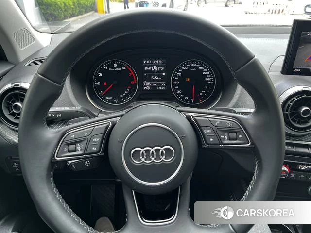 Audi Q2L id 4259405 из Китая 13