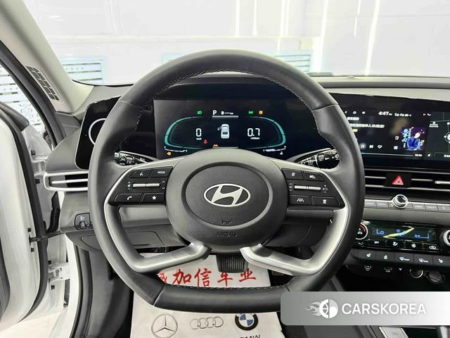Hyundai Elantra id 4307652 из Китая 13