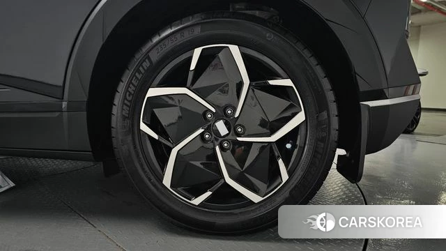 Hyundai Ionic 5 id 4640528 из Кореи 13