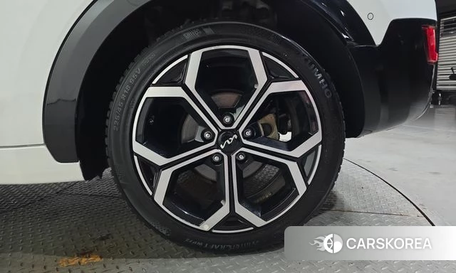 Kia Di Ol Nu Niro id 4936266 из Кореи 13