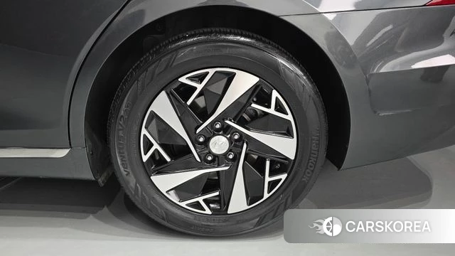 Hyundai The New Grandeur IG Hybrid id 4720953 из Кореи 13