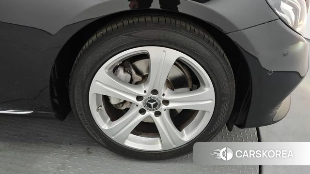 Mercedes-Benz E-Class W213 id 4448088 из Кореи 13