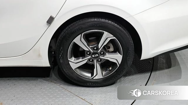 Kia Come New K3 id 4424836 из Кореи 13