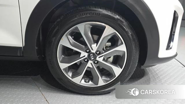 Kia Stonic id 4672633 из Кореи 13