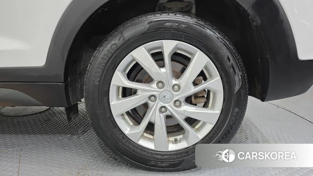 Hyundai All New Tucson id 4615153 из Кореи 13