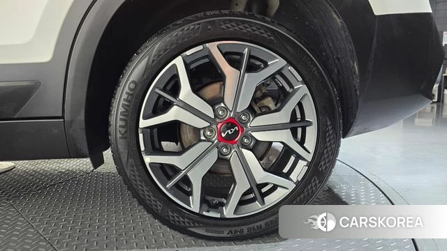 Kia Seltos id 4631261 из Кореи 13