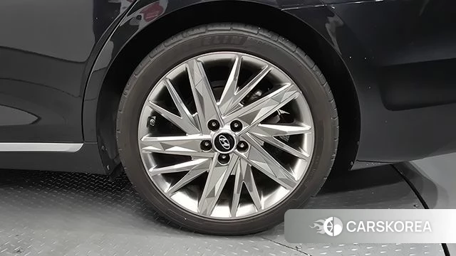 Hyundai The New Grandeur IG id 4741434 из Кореи 13