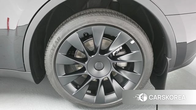 Tesla Model Y id 4200960 из Кореи 13