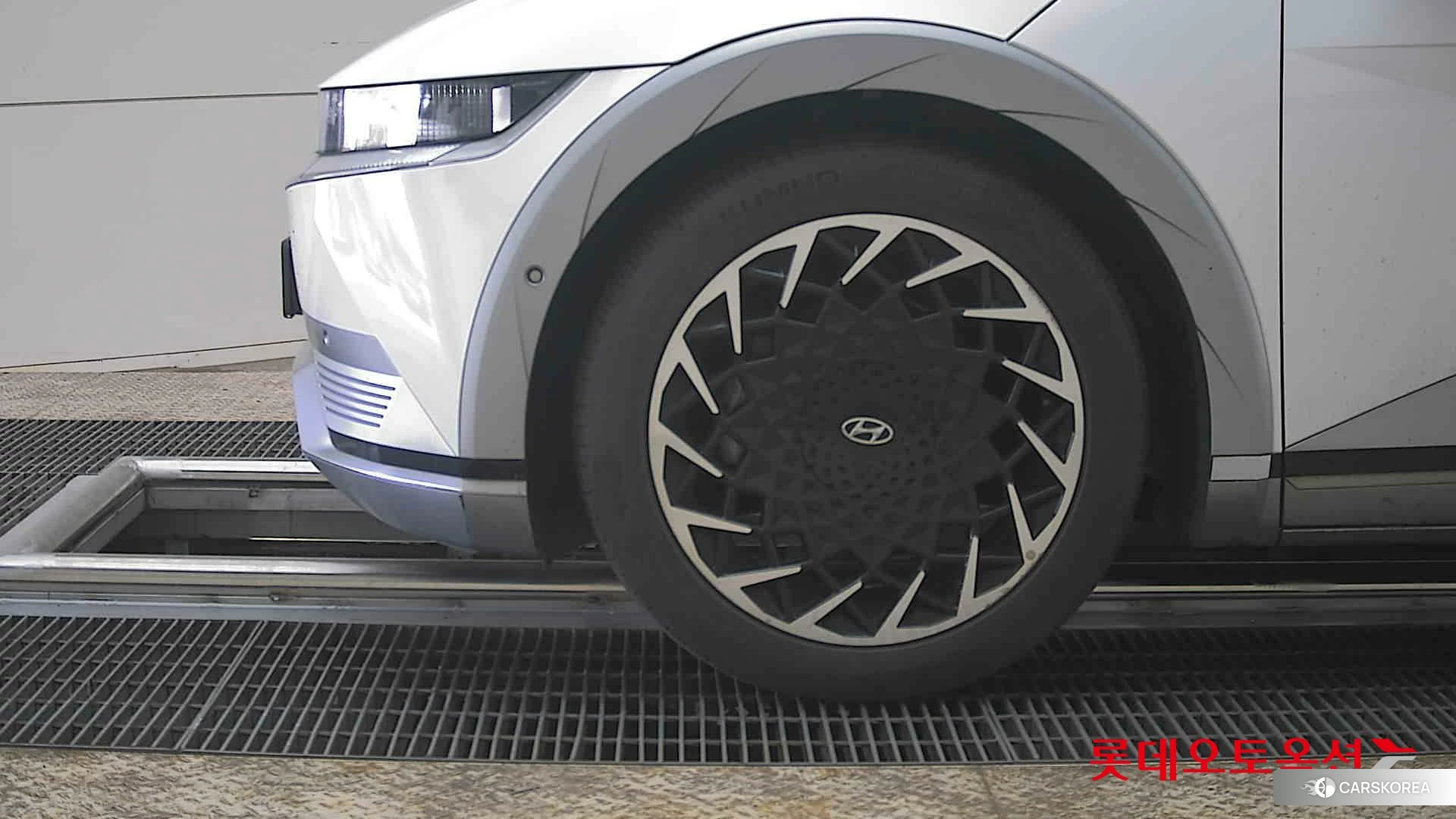 Hyundai IONIQ 5 id 3882018 из Кореи 13