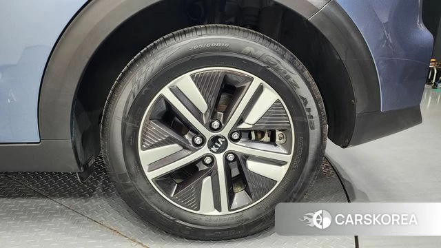Kia The New Niro id 4362920 из Кореи 13