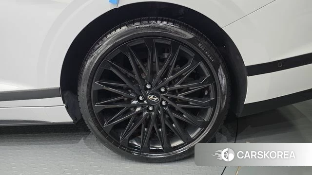 Hyundai Grandeur Hybrid (GN7) id 4863625 из Кореи 13