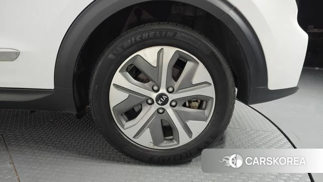 Kia Niro EV id 4677777 из Кореи 13