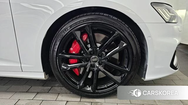 Audi S6 (C8) id 4741450 из Кореи 13