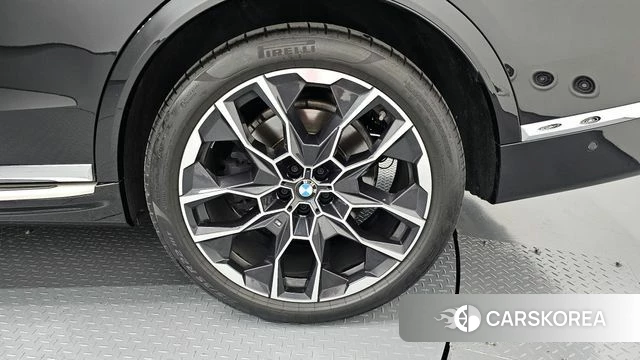 BMW X7 (G07) id 4407937 из Кореи 13