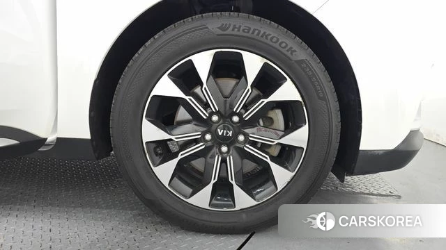 Kia Carnival 4th generation id 4324448 из Кореи 13