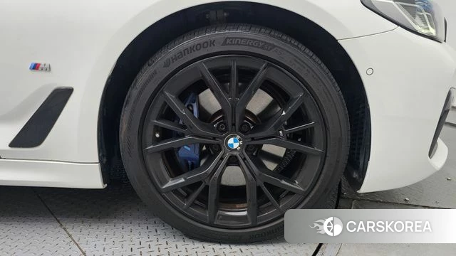 BMW 5 Series (G30) id 4688508 из Кореи 13