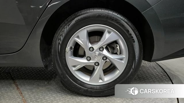 Hyundai Avante (CN7) id 4283986 из Кореи 13