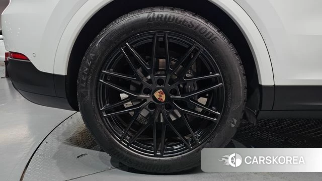 Porsche Cayenne (PO536) id 4645061 из Кореи 13