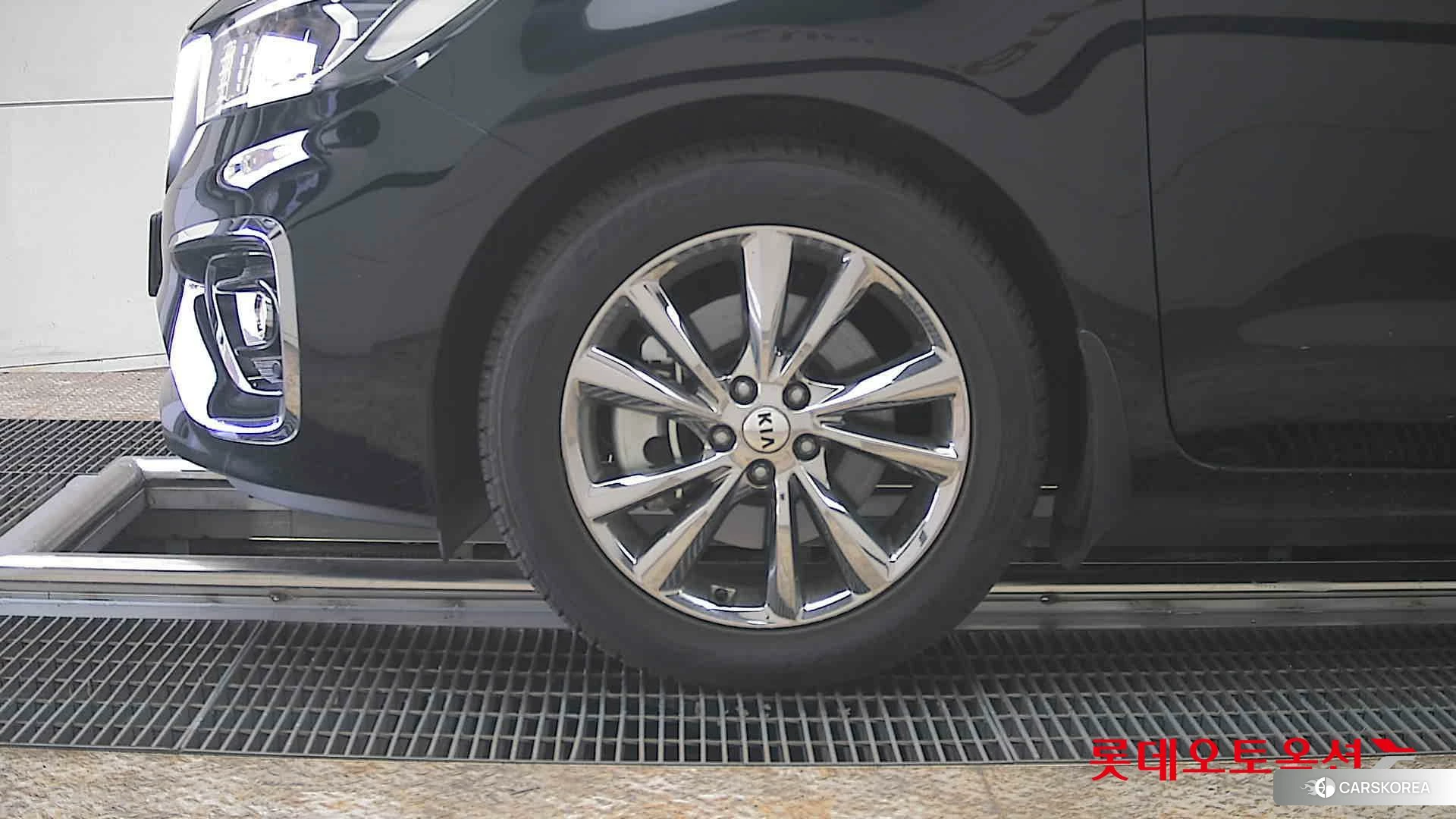 Kia Carnival id 3882130 из Кореи 13