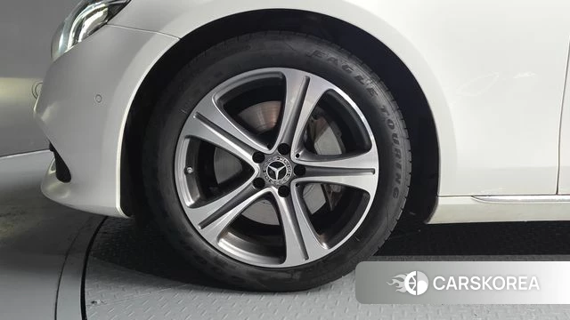 Mercedes-Benz E-Class W213 id 4562887 из Кореи 13
