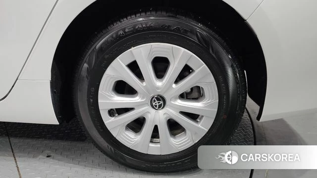 Toyota Prius 4th Generation id 4489080 из Кореи 13