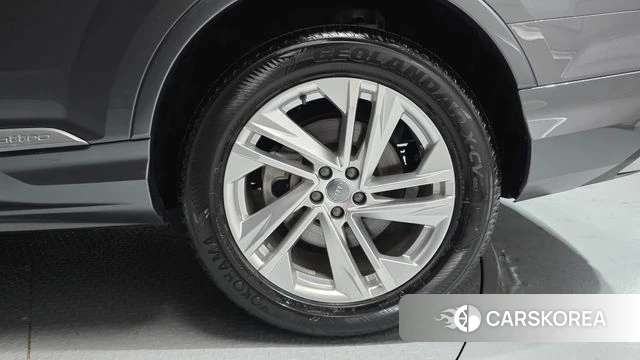 Audi Q7 (4M) id 4593782 из Кореи 13