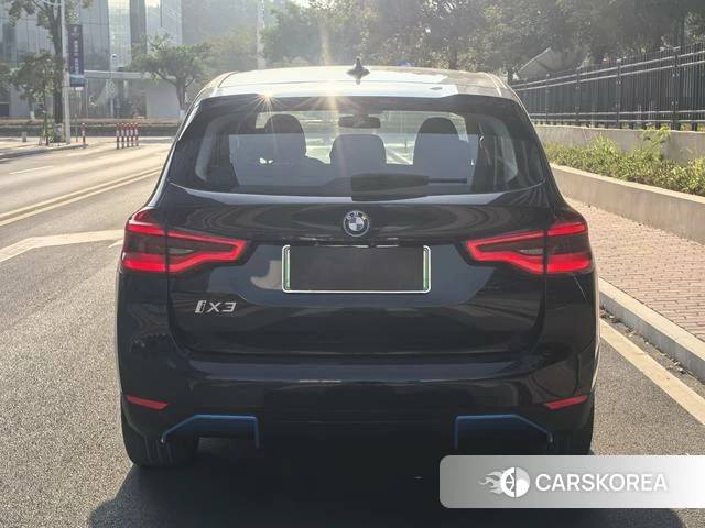 BMW iX3 id 4221807 из Китая 13