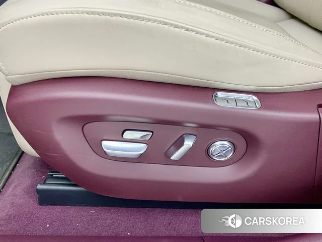 Xiaomi Car Xiaomi YU7 id 4207096 из Китая 13