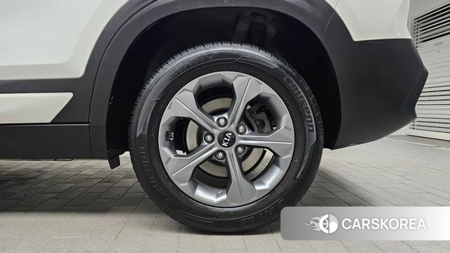 Kia Seltos id 4284816 из Кореи 13