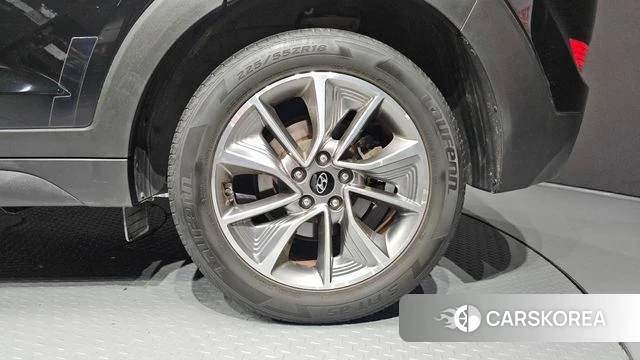 Hyundai All New Tucson id 4557840 из Кореи 13