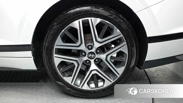 Hyundai Grandeur (GN7) id 4433141 из Кореи 13