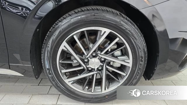Hyundai The New Grandeur IG id 4518485 из Кореи 13
