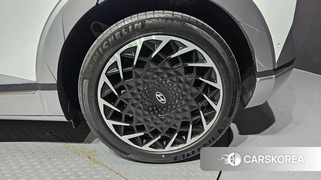Hyundai Ionic 5 id 4433926 из Кореи 13