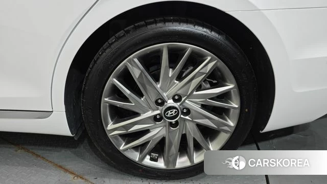 Hyundai The New Grandeur IG id 4642090 из Кореи 13