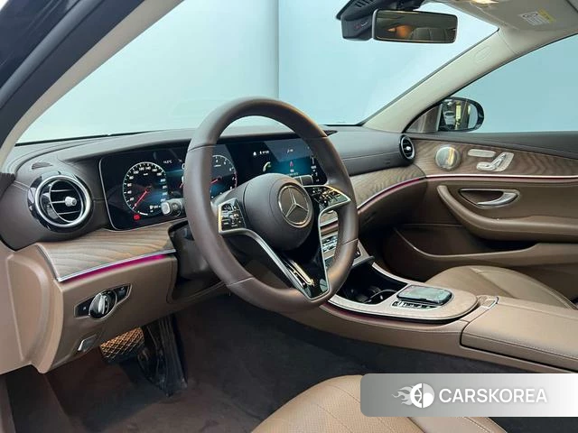 Mercedes-Benz E-class id 4236384 из Китая 13