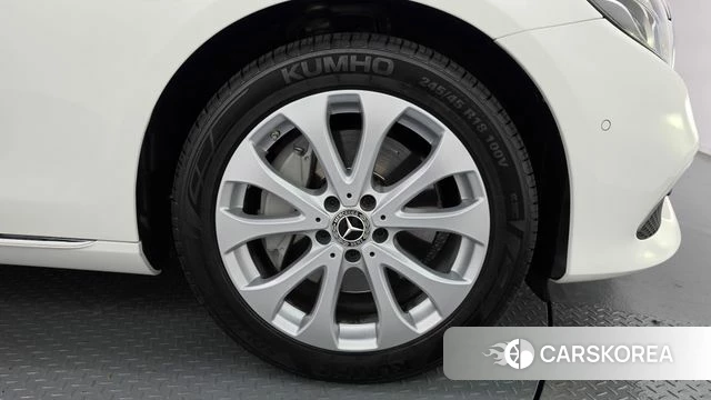 Mercedes-Benz E-Class W213 id 4732582 из Кореи 13