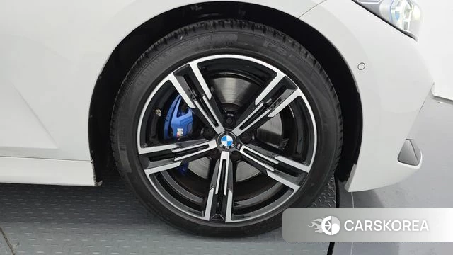 BMW 3 Series (G20) id 4870781 из Кореи 13