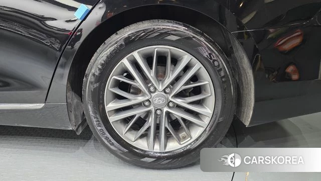 Hyundai Grandeur IG id 4363275 из Кореи 13
