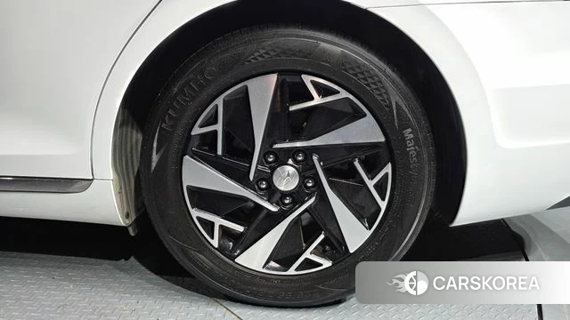 Hyundai The New Grandeur IG Hybrid id 4330212 из Кореи 13