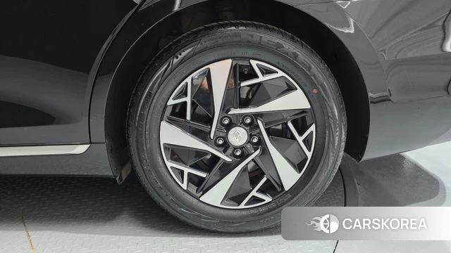 Hyundai The New Grandeur IG Hybrid id 4282312 из Кореи 13
