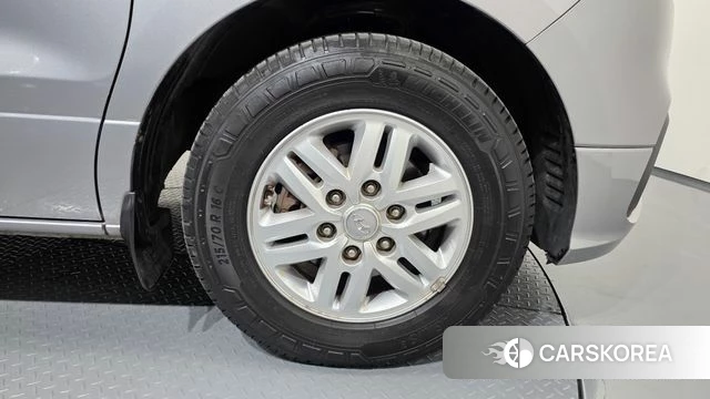 Hyundai The New Grand Starex id 4502475 из Кореи 13