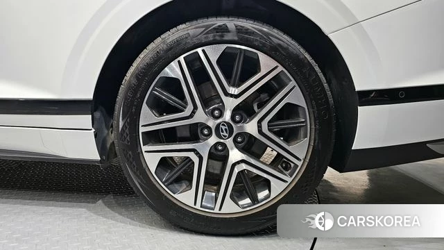 Hyundai Grandeur (GN7) id 4408871 из Кореи 13