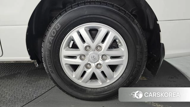 Hyundai The New Grand Starex id 4633335 из Кореи 13